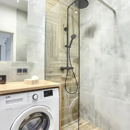 Superapart Komputerowa 8 Hotel Varsovie